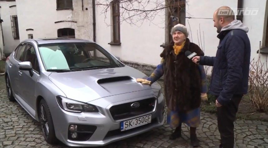 Gokil, Nenek Berusia 81 Tahun Pakai Subaru WRX STI Sebagai Mobil Harian! Gokil, Nenek Berusia 81 Tahun Pakai Subaru WRX STI Sebagai Mobil Harian!