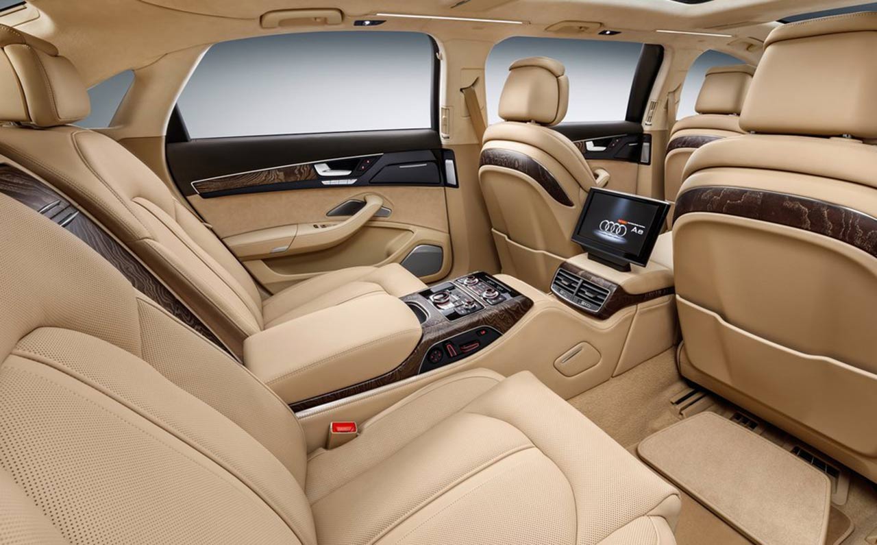 Mobil Baru, Audi-A8L-Extended-Interior: Audi A8 L Extended, Limousine Penantang Maybach Dari Audi