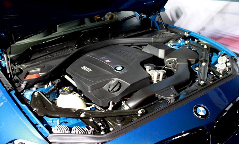 BMW, BMW-M2-Engine: BMW M2 Resmi Mengaspal di Indonesia Dengan Harga 1.3 Miliar
