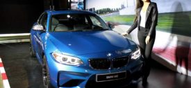 BMW-M2-Dashboard-and-Interior