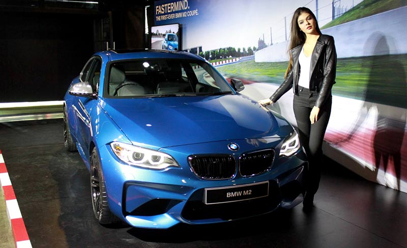 BMW, BMW-M2-Model: BMW M2 Resmi Mengaspal di Indonesia Dengan Harga 1.3 Miliar