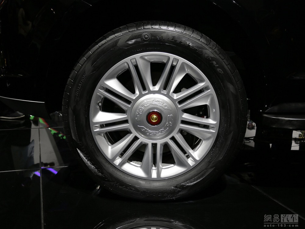 International, Hongqi-LS5-alloy-wheel: Inilah Hongqi LS5, Range Rover Dengan Kearifan Lokal Tiongkok