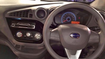 Datsun Redi-GO Resmi Meluncur di India, Harga Mulai 50 Juta Saja! Datsun Redi-GO Resmi Meluncur di India, Harga Mulai 50 Juta Saja!