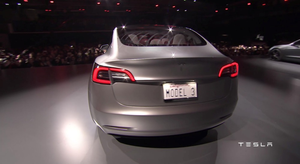 International, Tesla-Model-3-rear: Ini Dia Tesla Model 3 Yang Lebih Kompak dan Tetap Kencang