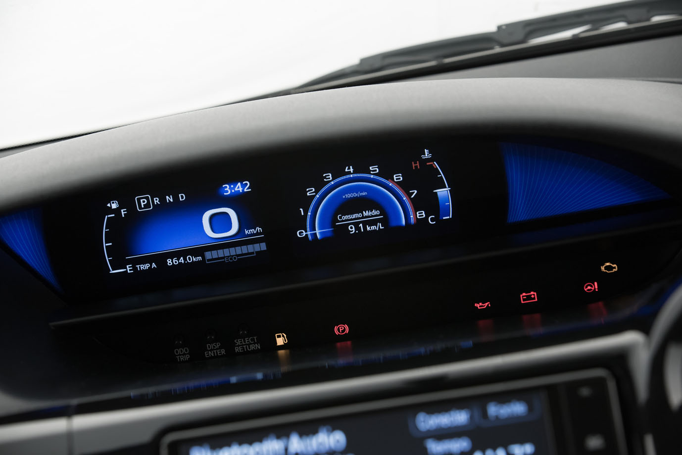 Toyota, Toyota Etios Facelift Touchscreen Head Unit: Toyota Etios Facelift Diluncurkan Dengan Ubahan Fokus Pada Interior