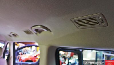 First Impression Review Hyundai H-1 Facelift 2016 Indonesia First Impression Review Hyundai H-1 Facelift 2016 Indonesia
