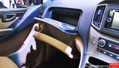 First Impression Review Hyundai H-1 Facelift 2016 Indonesia First Impression Review Hyundai H-1 Facelift 2016 Indonesia