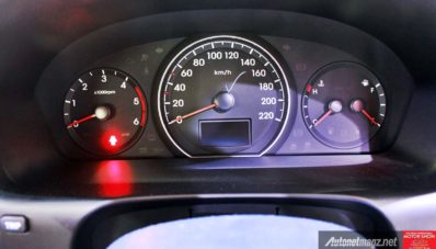 First Impression Review Hyundai H-1 Facelift 2016 Indonesia First Impression Review Hyundai H-1 Facelift 2016 Indonesia