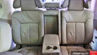 First Impression Review Hyundai H-1 Facelift 2016 Indonesia First Impression Review Hyundai H-1 Facelift 2016 Indonesia
