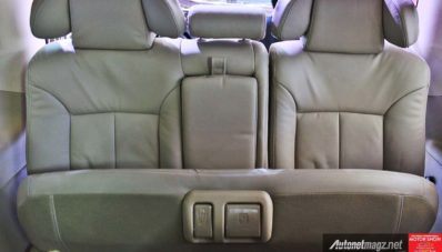 First Impression Review Hyundai H-1 Facelift 2016 Indonesia First Impression Review Hyundai H-1 Facelift 2016 Indonesia