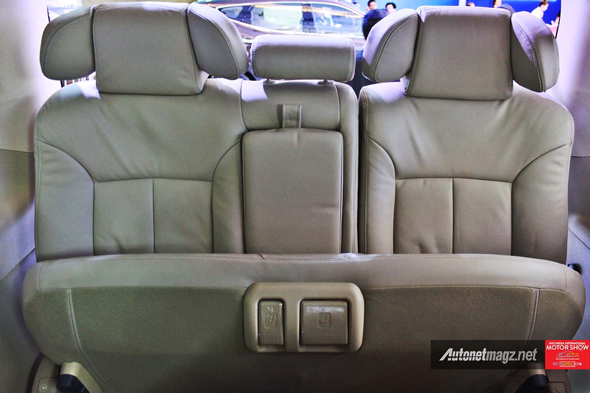 Berita, hyundai h1 facelift 2016 rear seat folding: First Impression Review Hyundai H-1 Facelift 2016 Indonesia