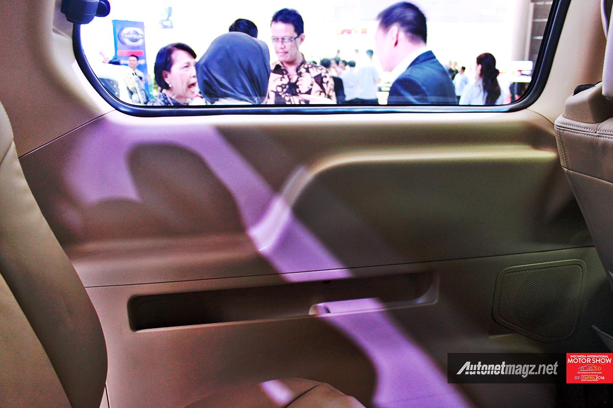 Berita, hyundai h1 facelift 2016 third row storage: First Impression Review Hyundai H-1 Facelift 2016 Indonesia