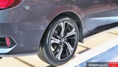 First Impression Review Honda Civic Turbo Indonesia 2016 First Impression Review Honda Civic Turbo Indonesia 2016