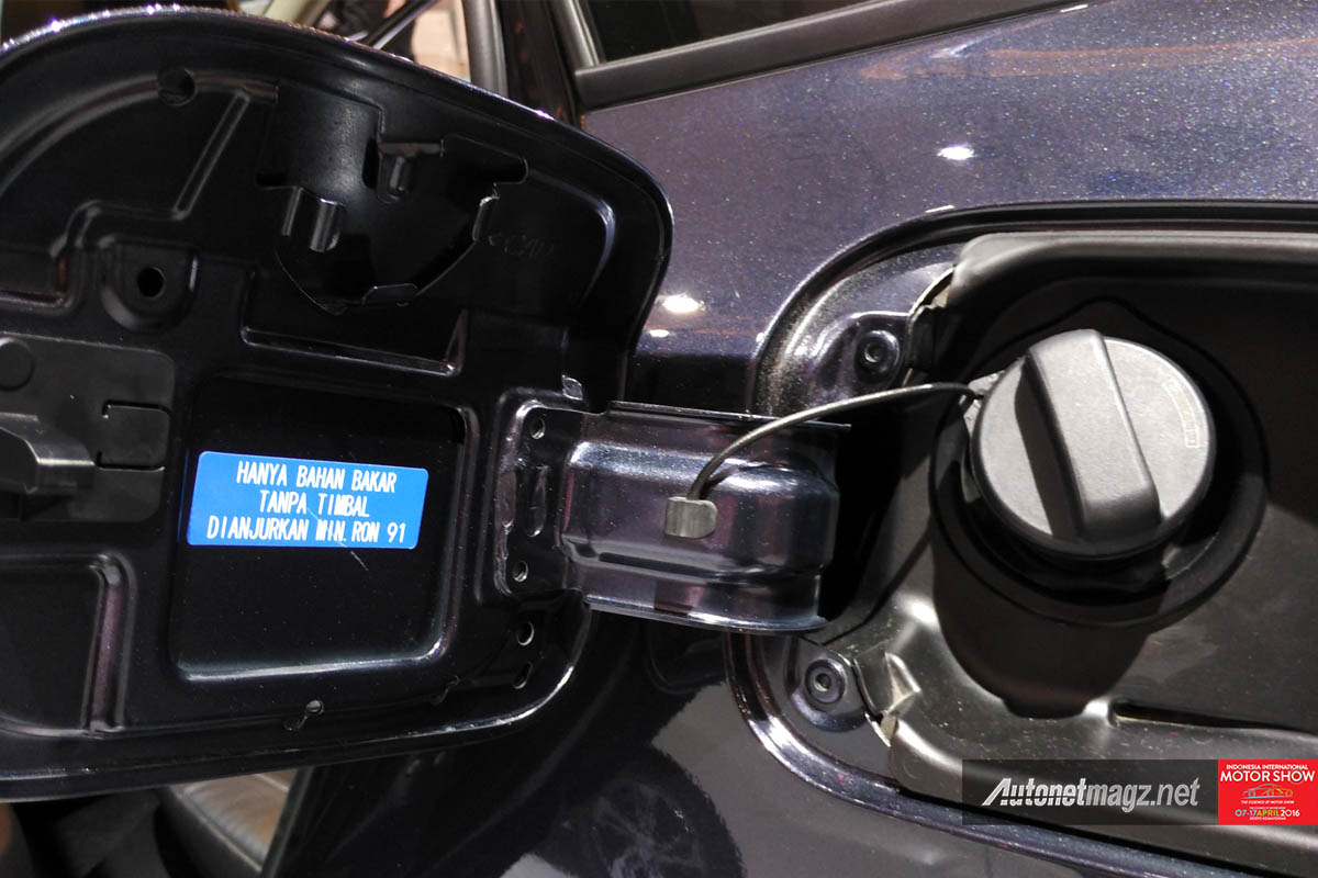 Berita, tangki bensin honda civic turbo: Benarkah Honda Civic Turbo Boleh Minum Premium? Ini Jawaban dan Penjelasannya!