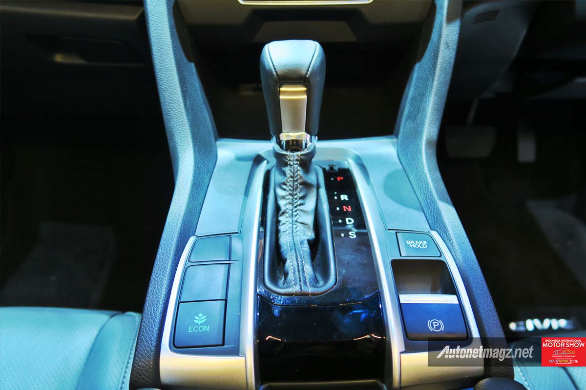 Berita, transmisi cvt honda civic turbo indonesia: First Impression Review Honda Civic Turbo Indonesia 2016