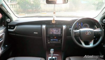 Test Drive Toyota Fortuner VRZ Indonesia: Lebih Mewah Namun Kurang Nendang Test Drive Toyota Fortuner VRZ Indonesia: Lebih Mewah Namun Kurang Nendang