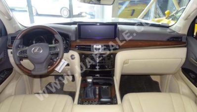 Lexus LX570 Tanpa Atap Ini Senilai Rp.4,6 Milyar, Berminat? Lexus LX570 Tanpa Atap Ini Senilai Rp.4,6 Milyar, Berminat?