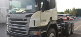 Scania-P460-Side-Front