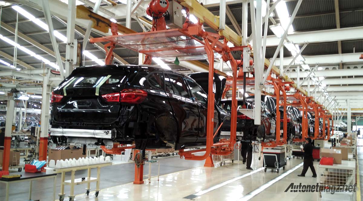 BMW, proses perakitan bmw x1 indonesia: Intip Lini Perakitan BMW Indonesia, 1 Mobil Selesai Tiap 40 Menit