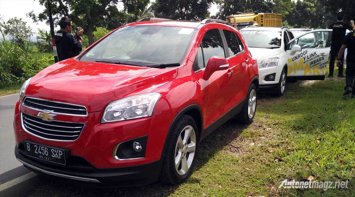 Chevrolet, chevrolet trax merah indonesia: Chevrolet Trax Stay On Trax : Test Drive Jelajahi 3 Daerah Sekaligus