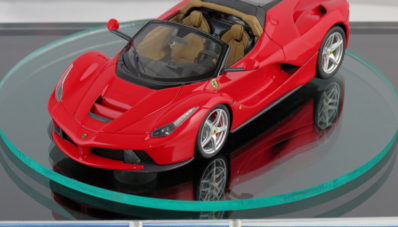 Wujud Ferrari LaFerrari Spider Bocor Dalam Bentuk Diecast Wujud Ferrari LaFerrari Spider Bocor Dalam Bentuk Diecast
