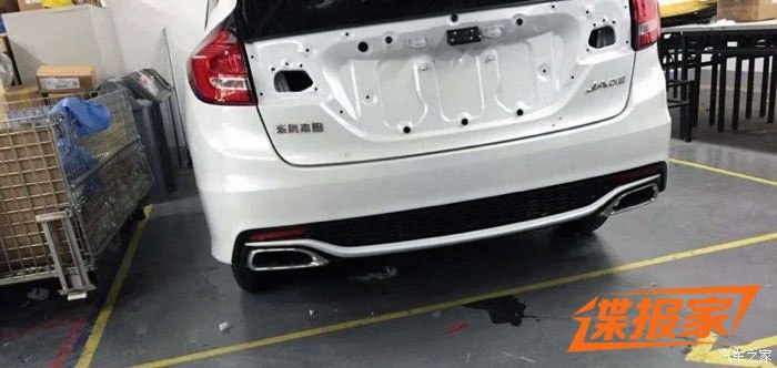 Honda, honda jade facelift rear bumper: Spy Shot Honda Jade Facelift Beredar, Pakai Mesin Turbo?