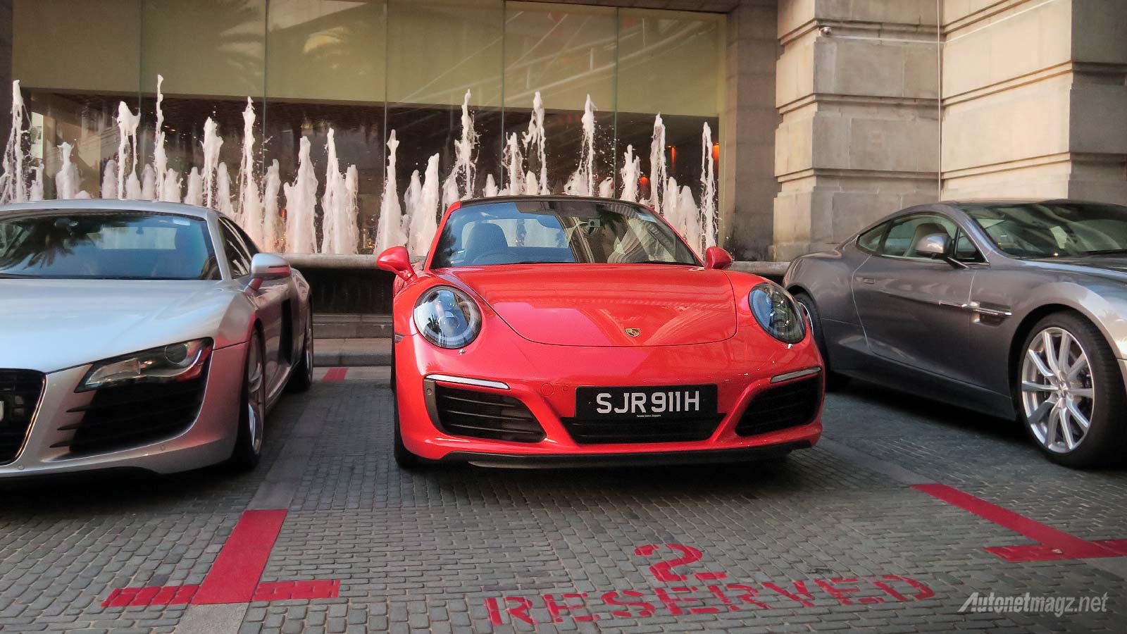 International, Fullerton Hotel Singapore parking reserved by Porsche Asia Pacific: Driving Impression Porsche 911 Carrera S: Revolusioner Tapi Setia Pada Sejarahnya!