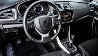 Suzuki S-Cross Facelift 2017 Mulai Dikenalkan Lewat Video Di Italia Suzuki S-Cross Facelift 2017 Mulai Dikenalkan Lewat Video Di Italia