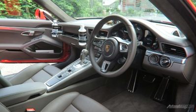 Driving Impression Porsche 911 Carrera S: Revolusioner Tapi Setia Pada Sejarahnya! Driving Impression Porsche 911 Carrera S: Revolusioner Tapi Setia Pada Sejarahnya!