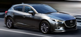 Mazda3 facelift 2017 rear image