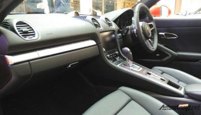 Porsche Indonesia Akhirnya Rilis 911 Carrera dan 718 Boxster Porsche Indonesia Akhirnya Rilis 911 Carrera dan 718 Boxster