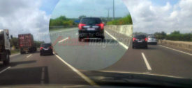 Toyota Calya sedang di test di jalan tertangkap kamera di Cipularang