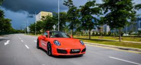Fullerton Hotel Singapore parking reserved by Porsche Asia Pacific
