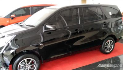 First Impression Review Toyota Calya Indonesia First Impression Review Toyota Calya Indonesia