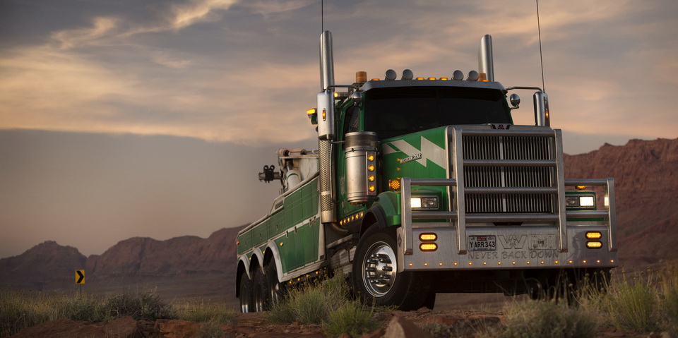 International, western star onslaught truck: Inilah Onslaught, Karakter Antagonis Baru di Transformers 5