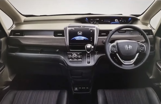 Honda, Dashboard Honda Freed 2017: Ini Detail Honda Freed 2017, Lebih Baik Dari Sienta?