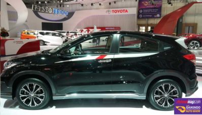 Honda HR-V 1.8 Mugen DIluncurkan Dengan Harga Nyaris 400 Juta Rupiah di GIIAS 2016 Honda HR-V 1.8 Mugen DIluncurkan Dengan Harga Nyaris 400 Juta Rupiah di GIIAS 2016
