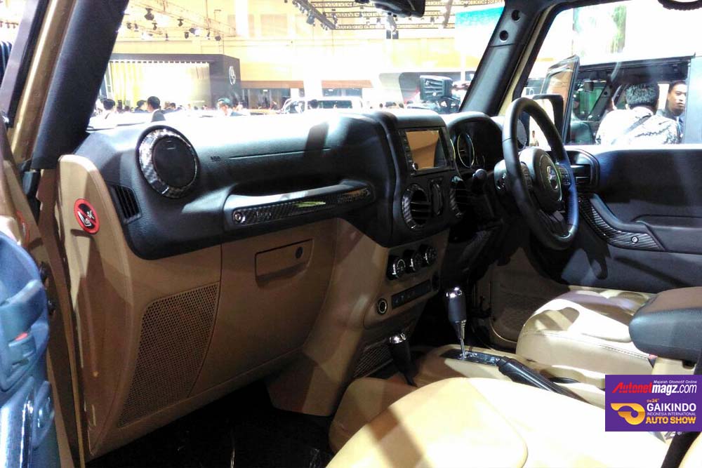 Jeep, : Garansindo hadirkan Jeep Wrangler Cliffhanger Edition di GIIAS 2016