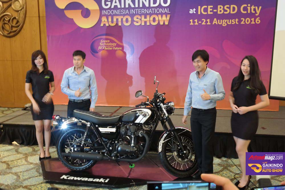 Kawasaki, : Kawasaki W800 Bernuansa Klasik Diluncurkan di GIIAS 2016