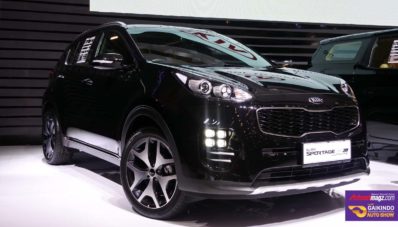 KIA Grand Sedona dan Sportage Akhirnya Meluncur Juga, Ini Harganya! KIA Grand Sedona dan Sportage Akhirnya Meluncur Juga, Ini Harganya!