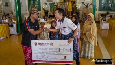 Porsche Club Indonesia Jajaki Kesenian Cirebon Porsche Club Indonesia Jajaki Kesenian Cirebon