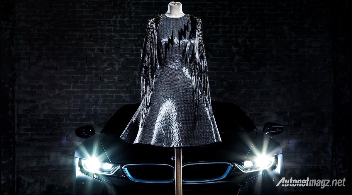 BMW, bmw-i8-carbon-fiber-dress: BMW i8 Jadi Inspirasi Dress Berbahan Carbon Fiber