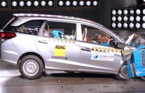 Hasil Tes Tabrak Honda Mobilio : Antara 0 Bintang dan 3 Bintang Hasil Tes Tabrak Honda Mobilio : Antara 0 Bintang dan 3 Bintang