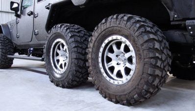 Ini Wujud Jeep Wrangler 6×6 buatan Rumah Modifikasi China! Ini Wujud Jeep Wrangler 6×6 buatan Rumah Modifikasi China!