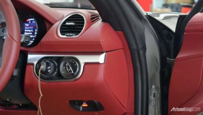 Porsche 718 Boxster S Review : Gateway to Porscheland Porsche 718 Boxster S Review : Gateway to Porscheland