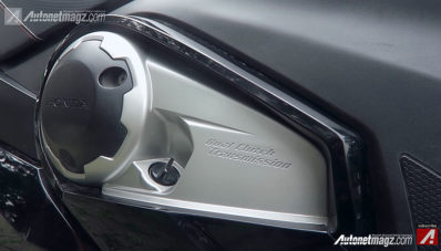 Honda NM4 Vultus Review : Kamen Rider Bike ! Honda NM4 Vultus Review : Kamen Rider Bike !