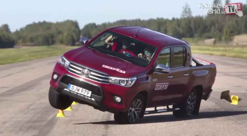 Punya Toyota Hilux? Jangan Bermanuver Mendadak! Punya Toyota Hilux? Jangan Bermanuver Mendadak!