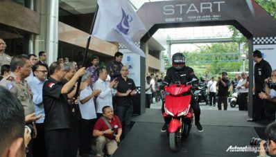  Motor  Listrik  Indonesia GESITS Buktikan Kemampuan dengan 