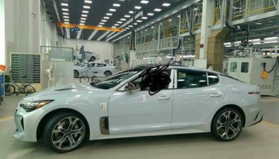 Spy Shot KIA GT, 4-Door Coupe Pertama Korea! Spy Shot KIA GT, 4-Door Coupe Pertama Korea!