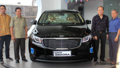 KIA Grand Sedona dan Sportage Resmi Menjamah Bandung KIA Grand Sedona dan Sportage Resmi Menjamah Bandung
